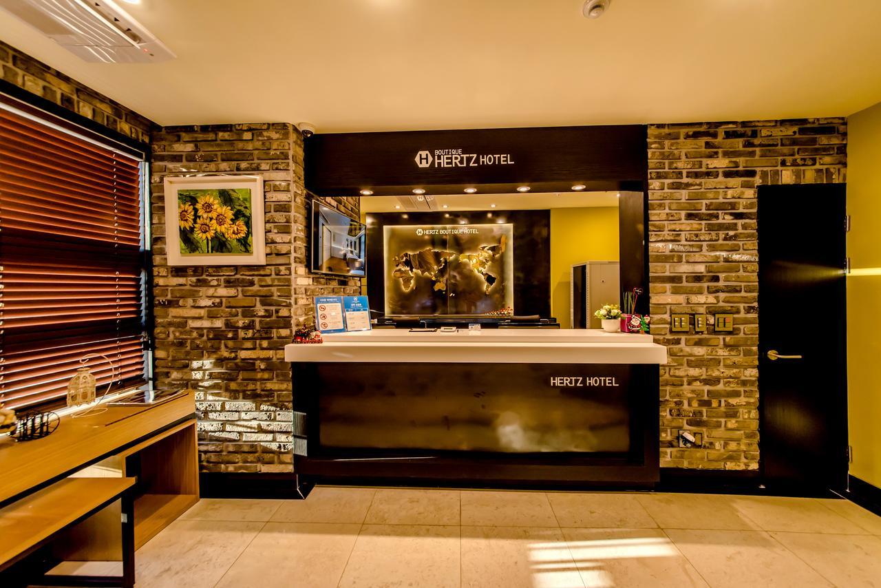 Jeju Hertz Hotel Exteriör bild
